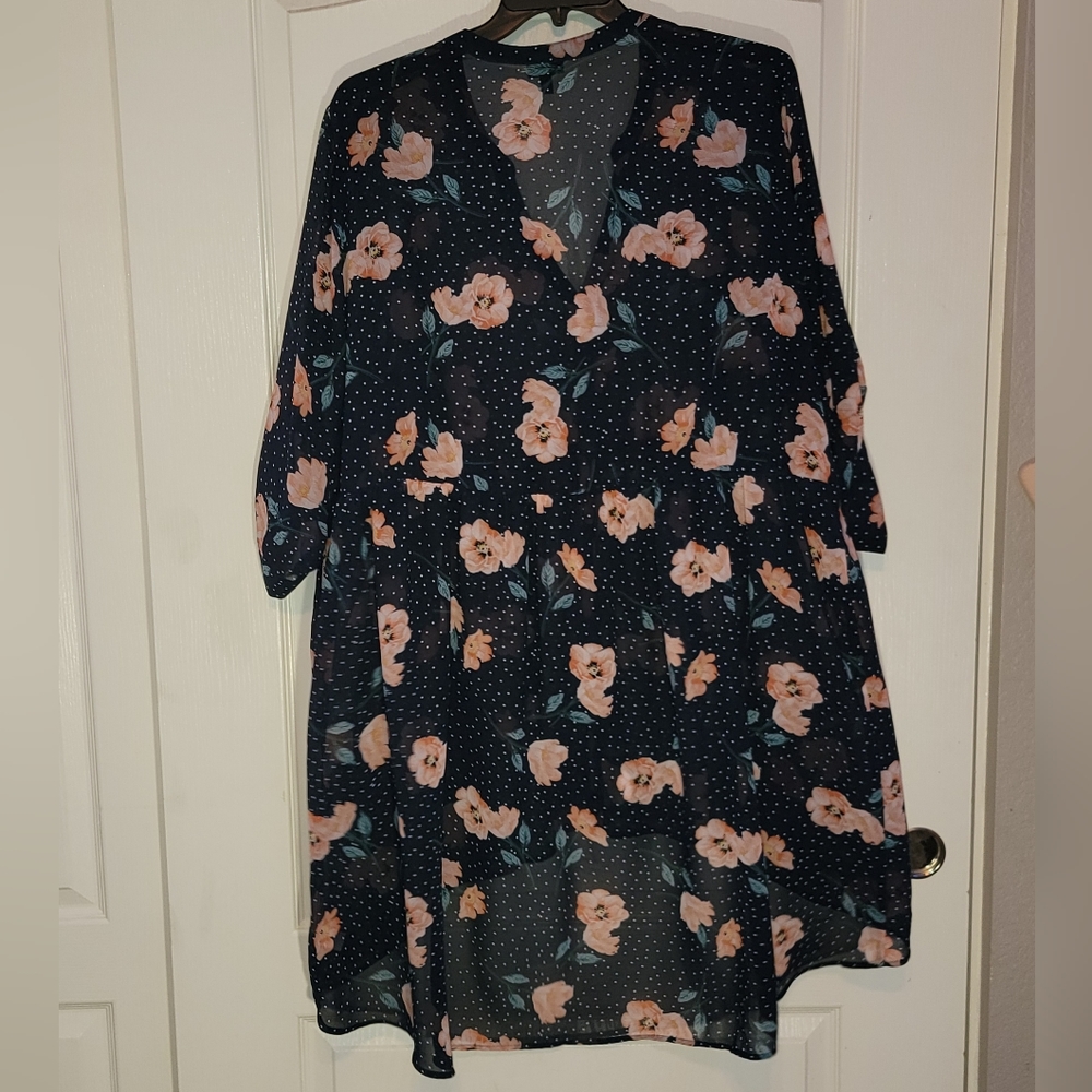 Navy Size 4 Torrid Floral Chiffon Lexie Hi-Lo Tunic